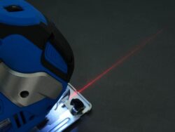 Tikksaag laser juhikuga