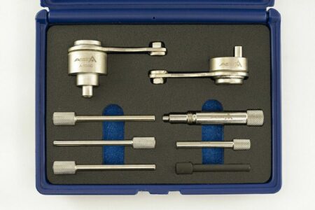 jaotusmehhanismi fikseerimise kompl lr 2.5 td5 v6 2.7 tdv6 3.0 sdv6 A TD5C 2 – 1 – Tööriistad24