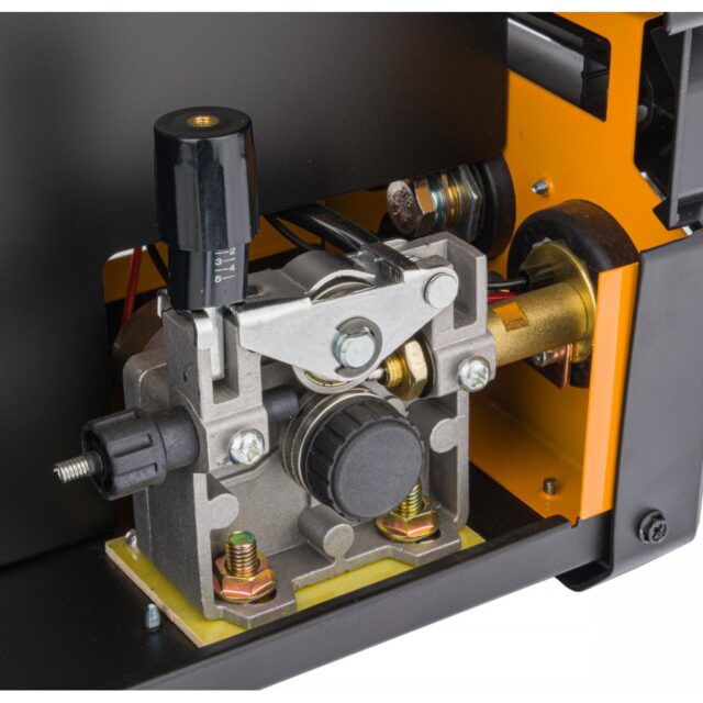 Traatkeevitus  MIG-MAG / TIG / MMA inverter 250A - Image 6