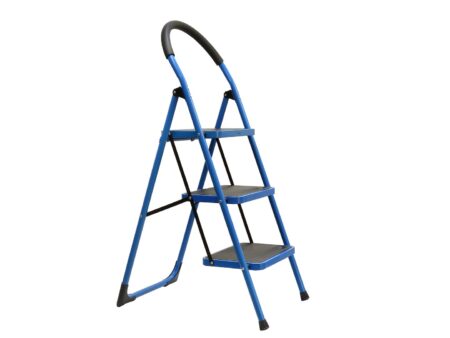 Kolmeastmeline kokkupandav redel