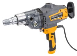 teemantpuurmasin statiiviga 2600w PM1273 1 – 1 – Tööriistad24
